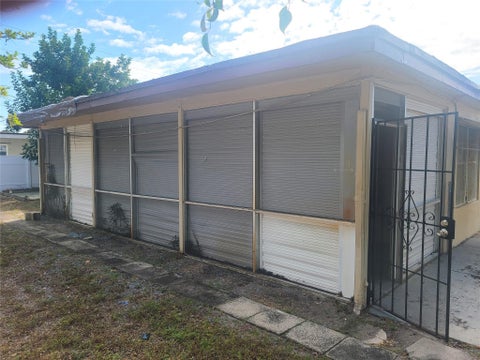 Tiny photo for 7757 SE EMBASSY Boulevard, Miramar, FL 33023 (MLS # B26054500)