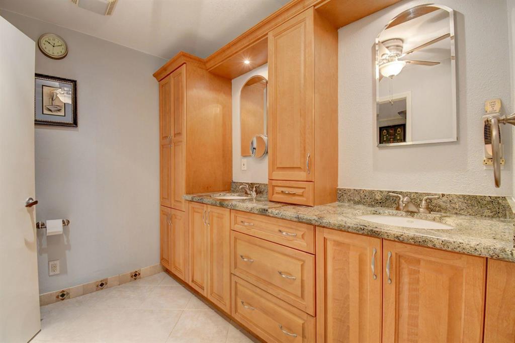 DEERFIELD BEACH ESTATES 3 - Residential