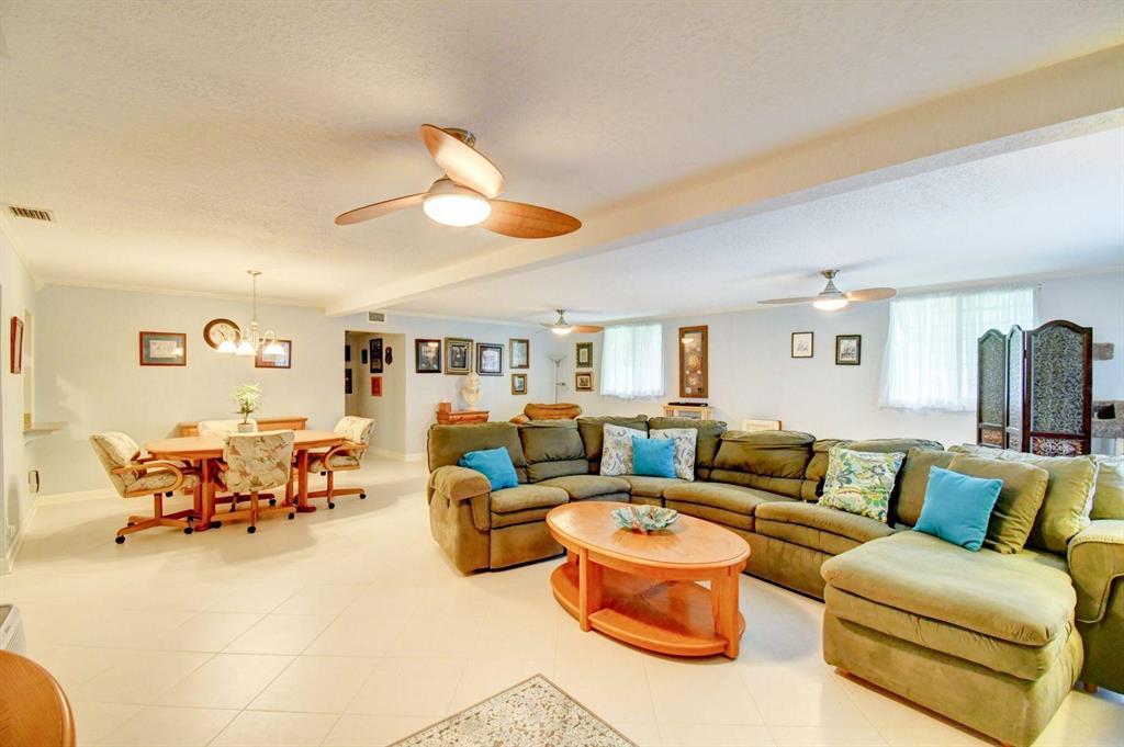 DEERFIELD BEACH ESTATES 3 - Residential