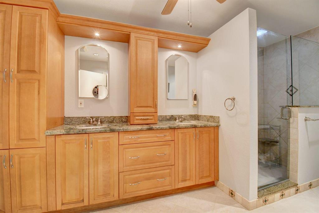 DEERFIELD BEACH ESTATES 3 - Residential