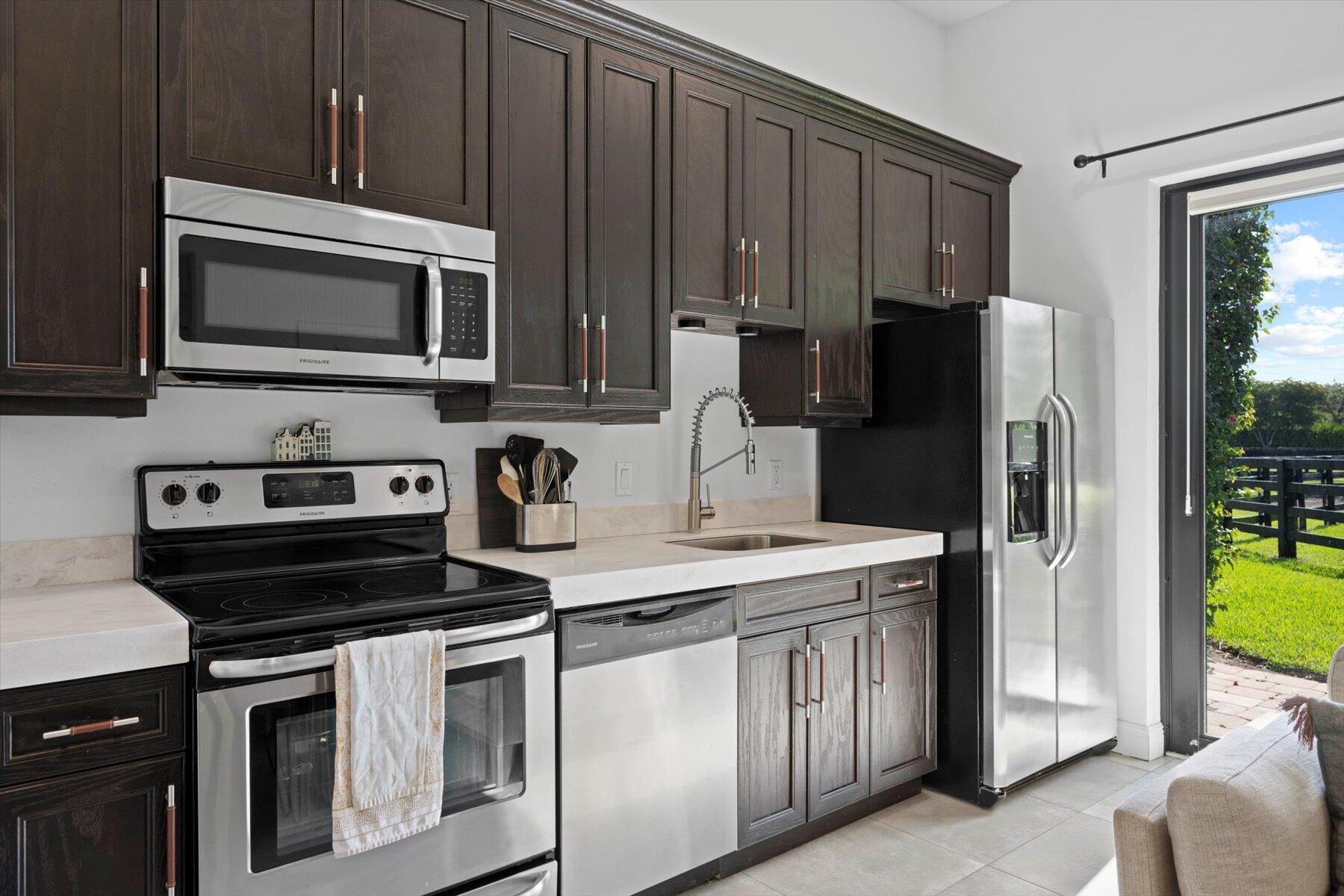 PALM BEACH POINT - Residential Lease