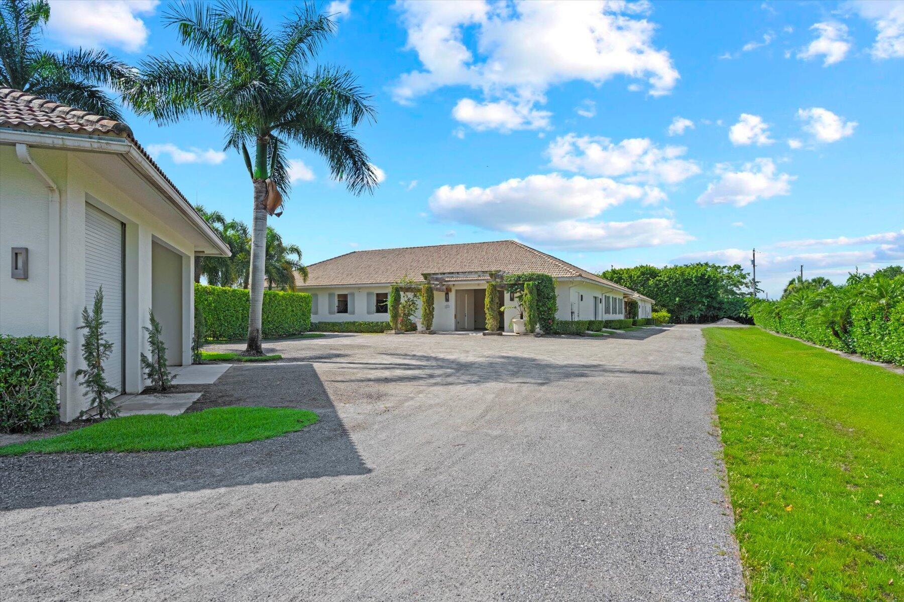 15590 Sea Mist Lane, Wellington, FL, 33414/$250,000 3 15590 Sea Mist Lane