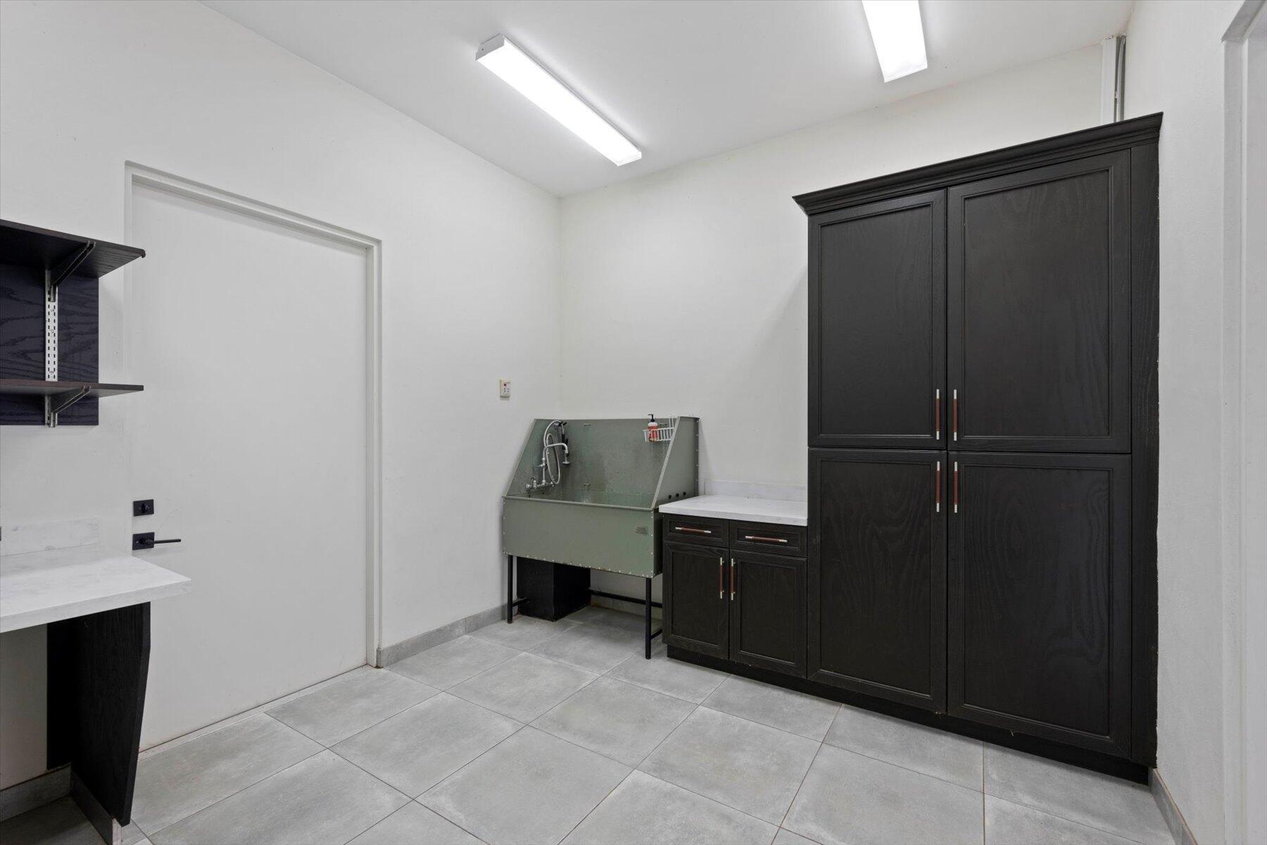 PALM BEACH POINT - Residential Lease