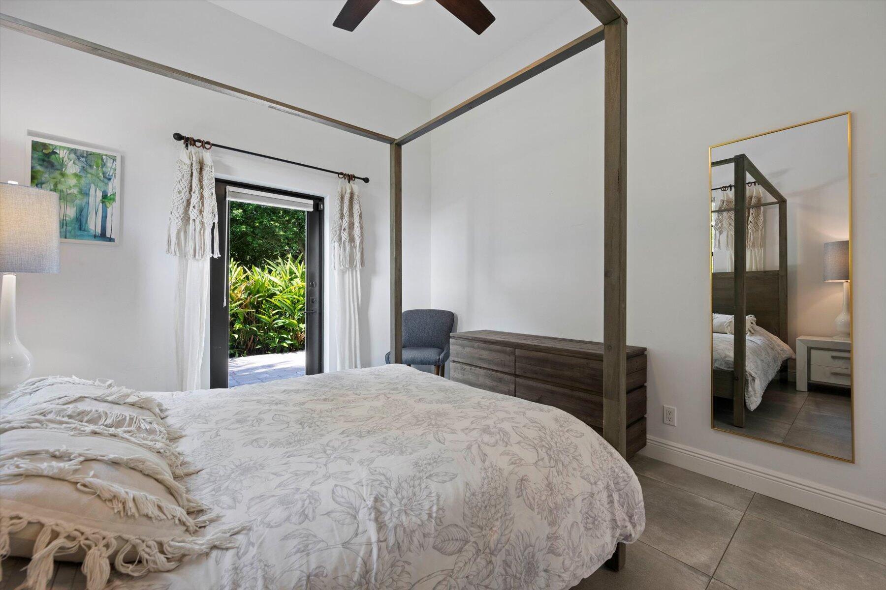 PALM BEACH POINT - Residential Lease