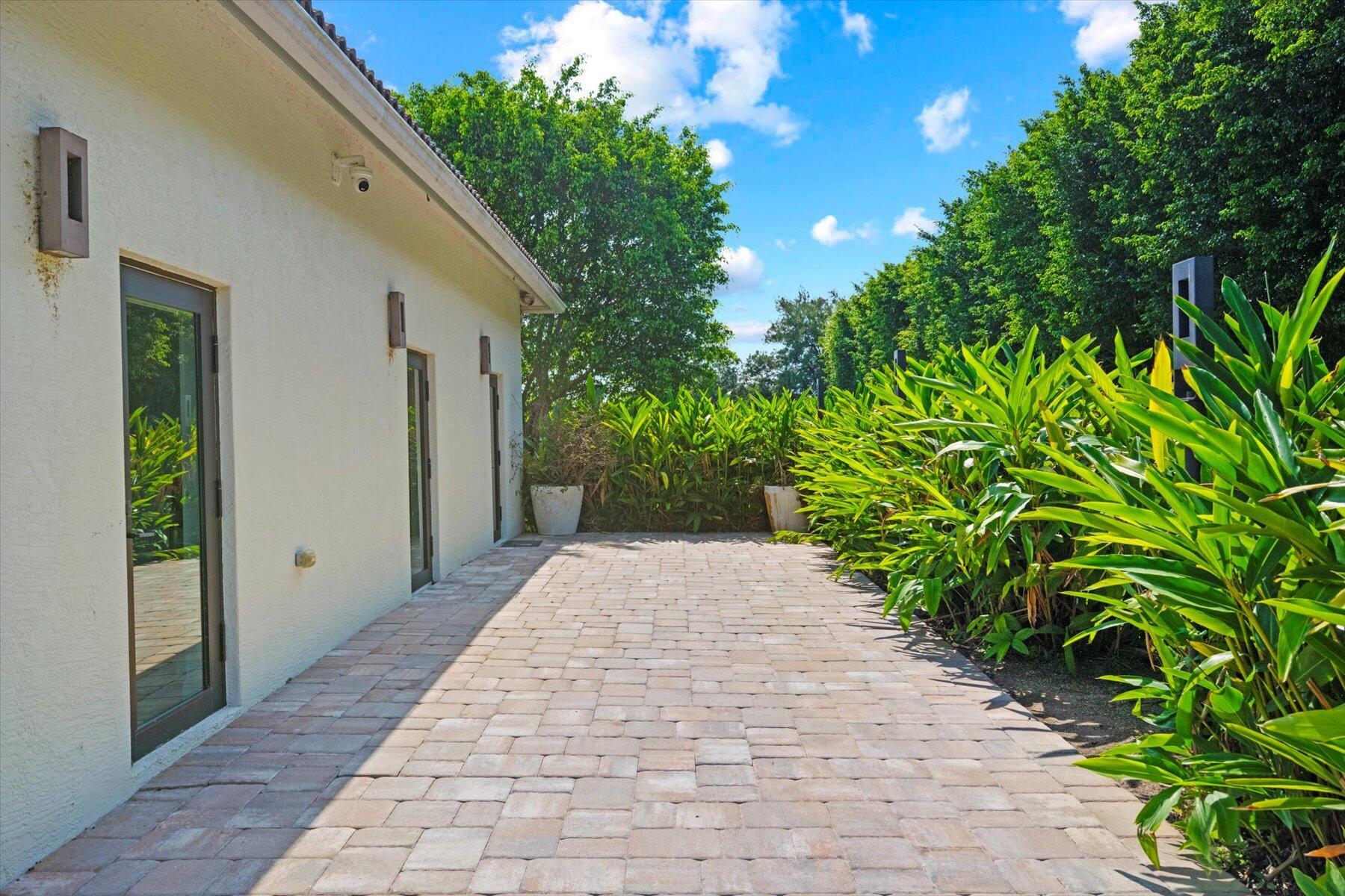 PALM BEACH POINT - Residential Lease