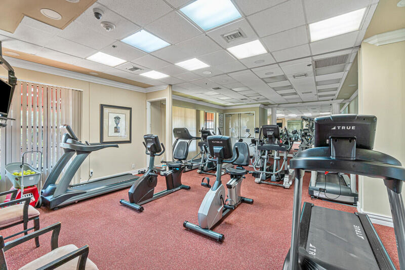 LEXINGTON CLUB - Residential