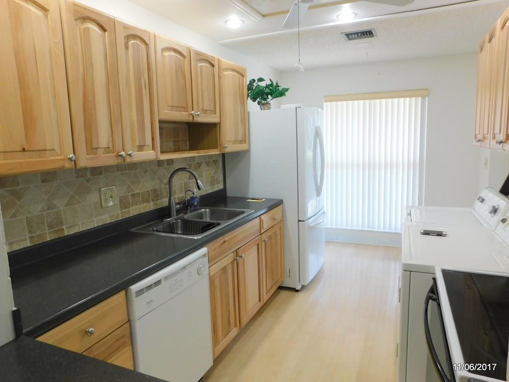 Pines of Delray North - Residential