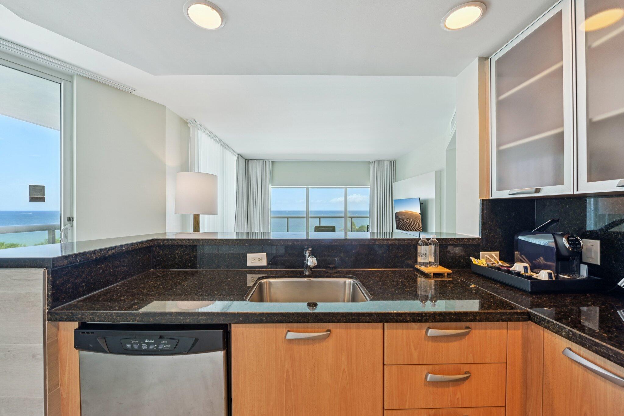 Q CLUB RESORT & RESIDENCES CONDO - Residential