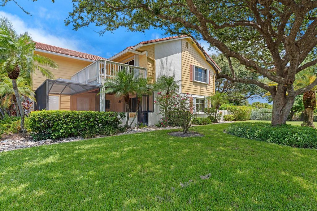 Photo of 136 Seabreeze Circle, Jupiter, FL 33477 (MLS # R11016791)