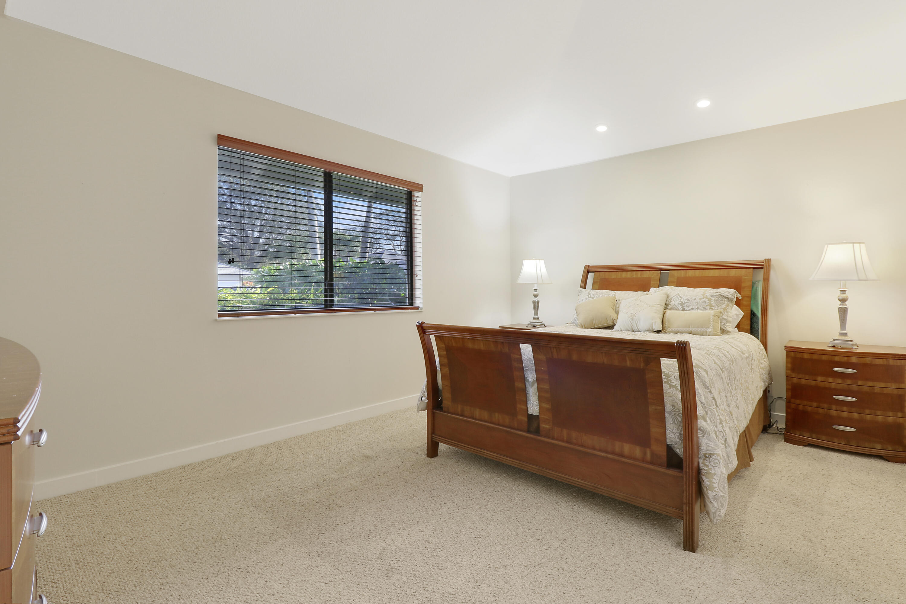 PGA CLUB COTTAGES - Residential Lease