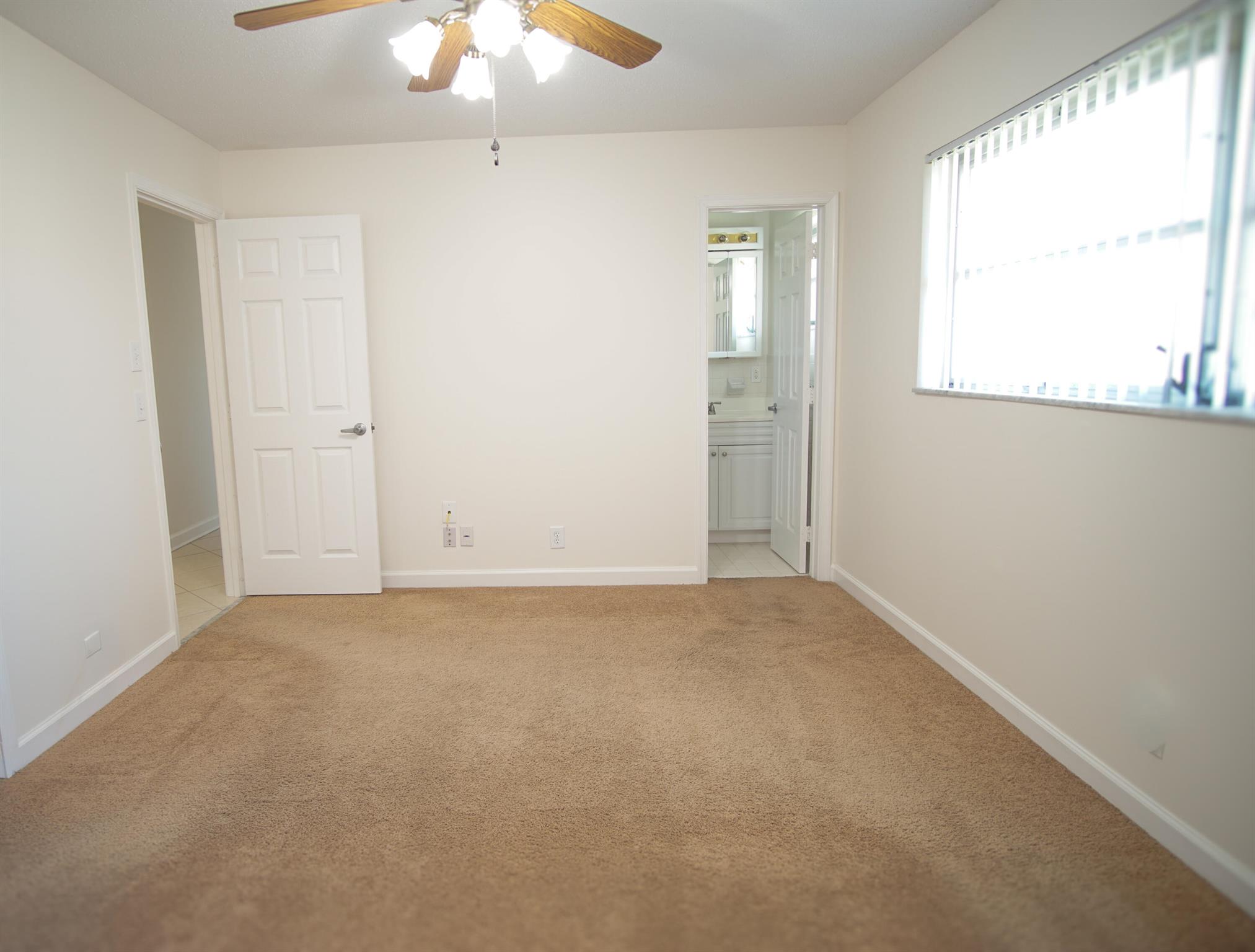 ENGLEWOOD MANOR - Residential