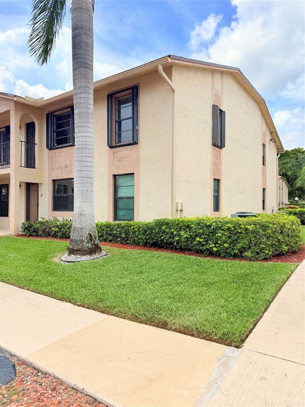 Photo of 9466 Boca Cove Circle #305, Boca Raton, FL 33428 (MLS # F10514325)