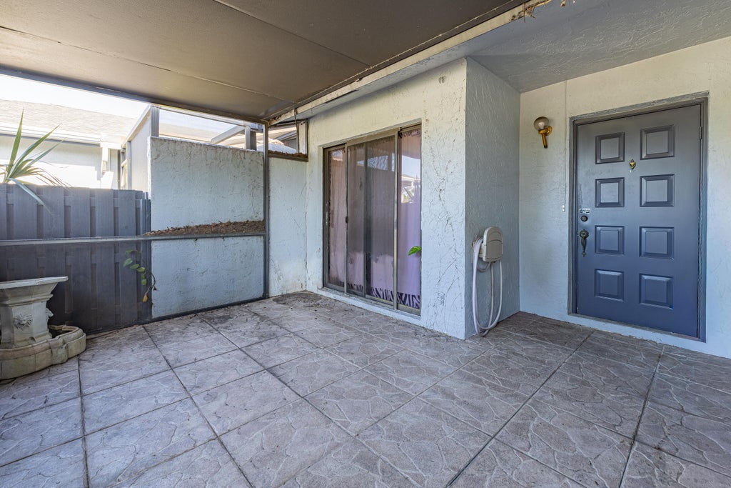Photo of 1706 N Dovetail Drive #H, Fort Pierce, FL 34982 (MLS # B26066309)