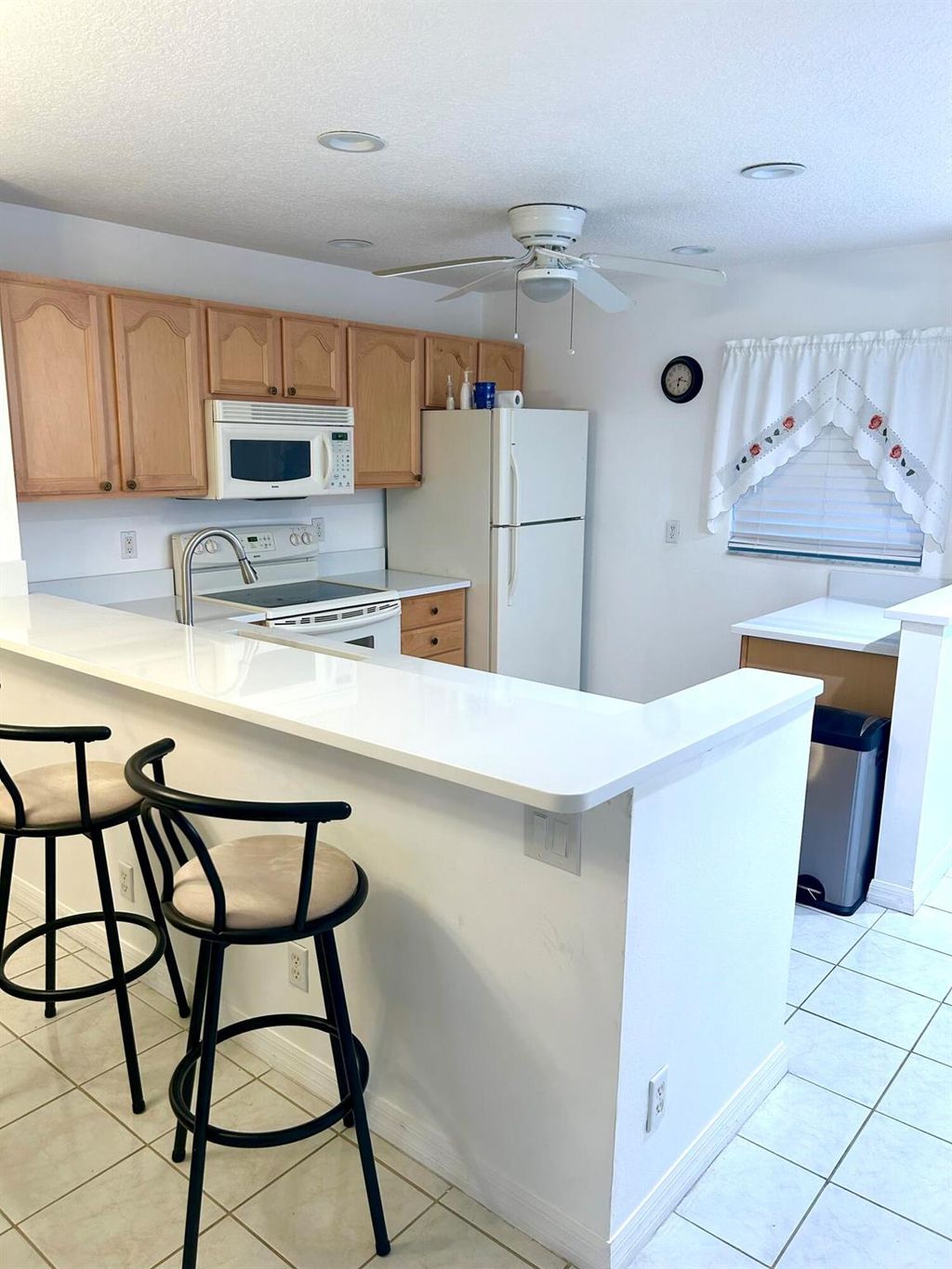 Photo of 2600 NE 1st Lane #403, Boynton Beach, FL 33435 (MLS # R11045960)