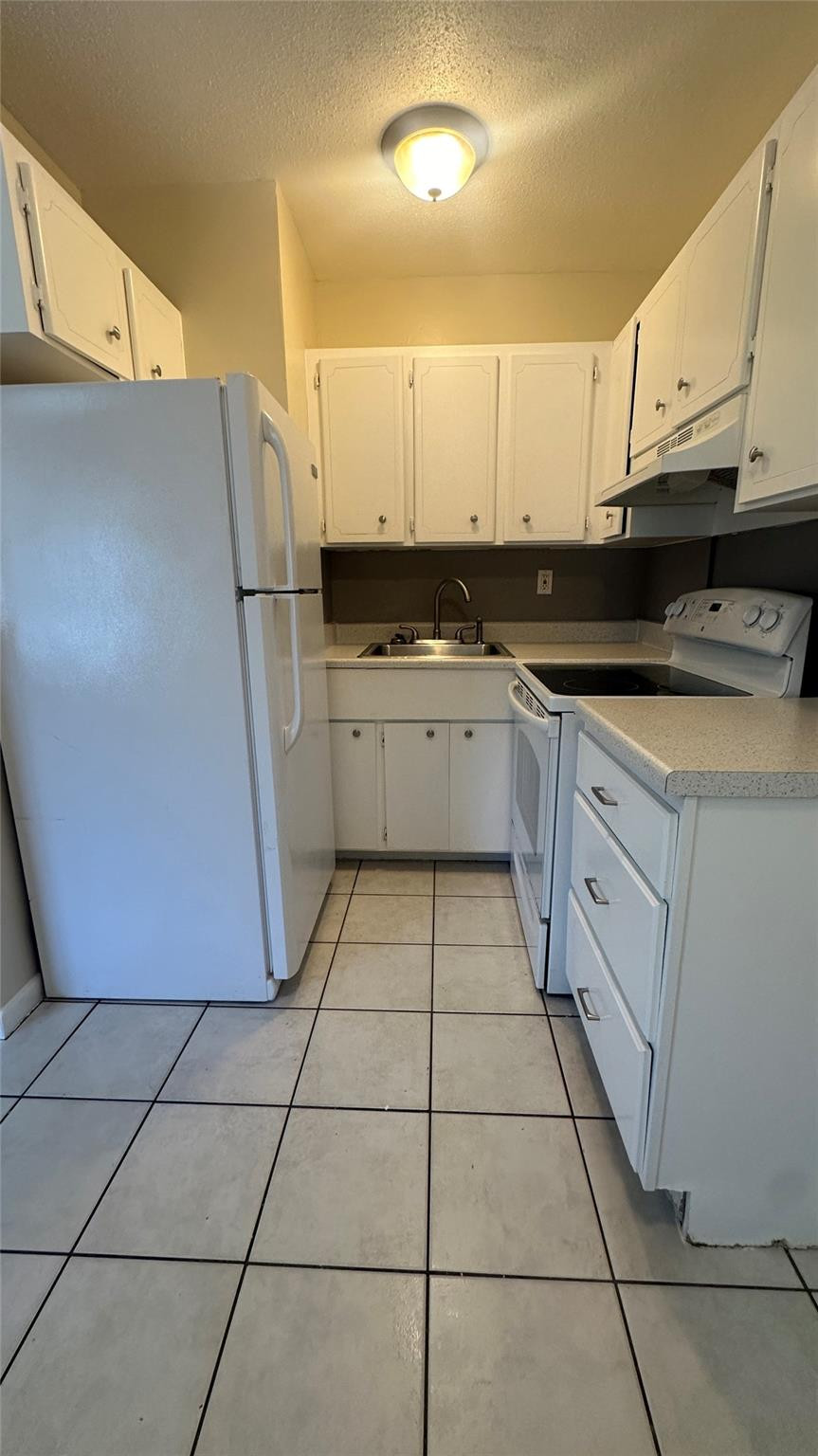 Everglade Land Sales Co F - Residential Lease