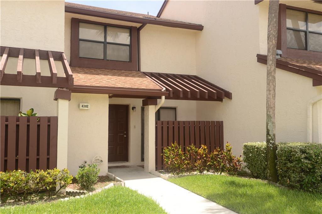 Golden Raintree V - Residential