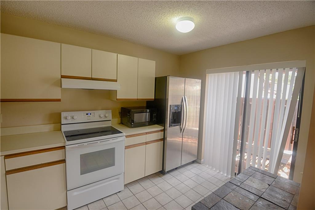 Golden Raintree V - Residential