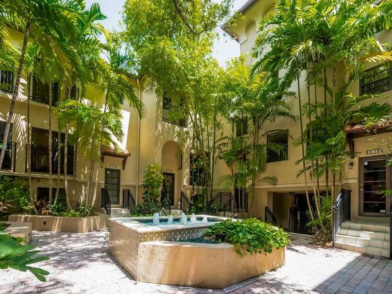 Villaggio in the Grove - Residential