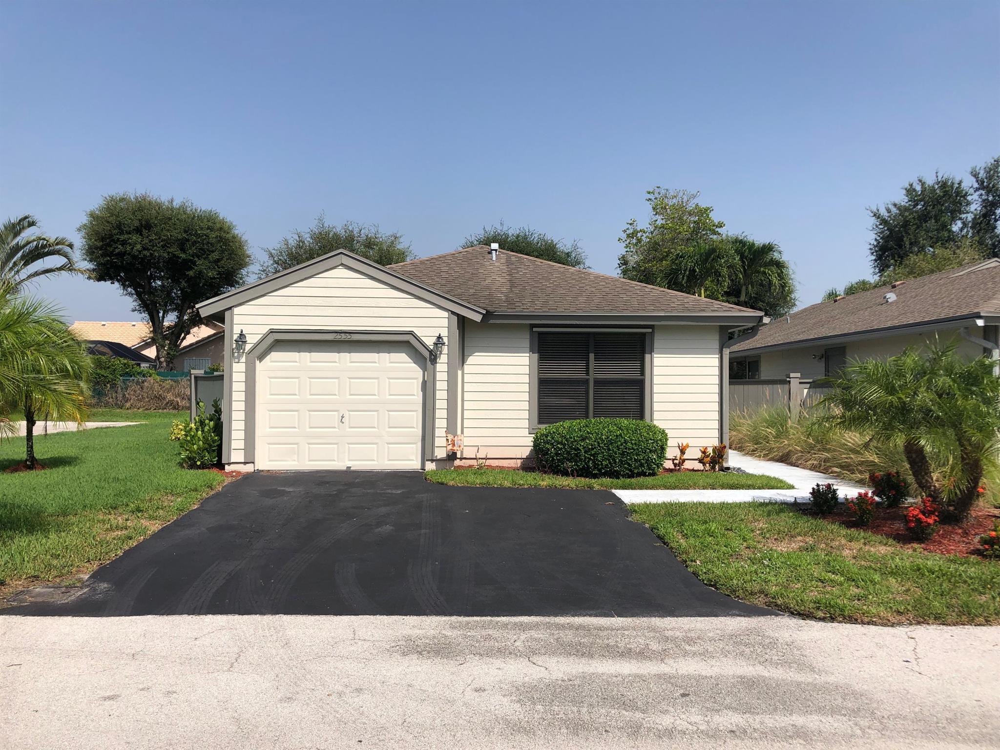 Discover this beautiful 3-bedroom, 2-bath seasonal home in the desirable Bedford Mews neighborhood. Located just steps from Global Dressage, WEF, and the National Polo Center, this home offers great proximity to Wellington's top attractions. The open-concept living and dining areas flow seamlessly onto a screened-in patio, ideal for relaxing. Enjoy plenty of natural light and a spacious, fenced-in backyard. The master bedroom features a king bed, walk-in closet, and en-suite bath, while the two additional bedrooms include a versatile office/guest room and a comfortable guest bedroom with a queen bed. Don't miss the chance to enjoy this lovely seasonal rental, perfectly situated to explore all that Wellington has to offer!