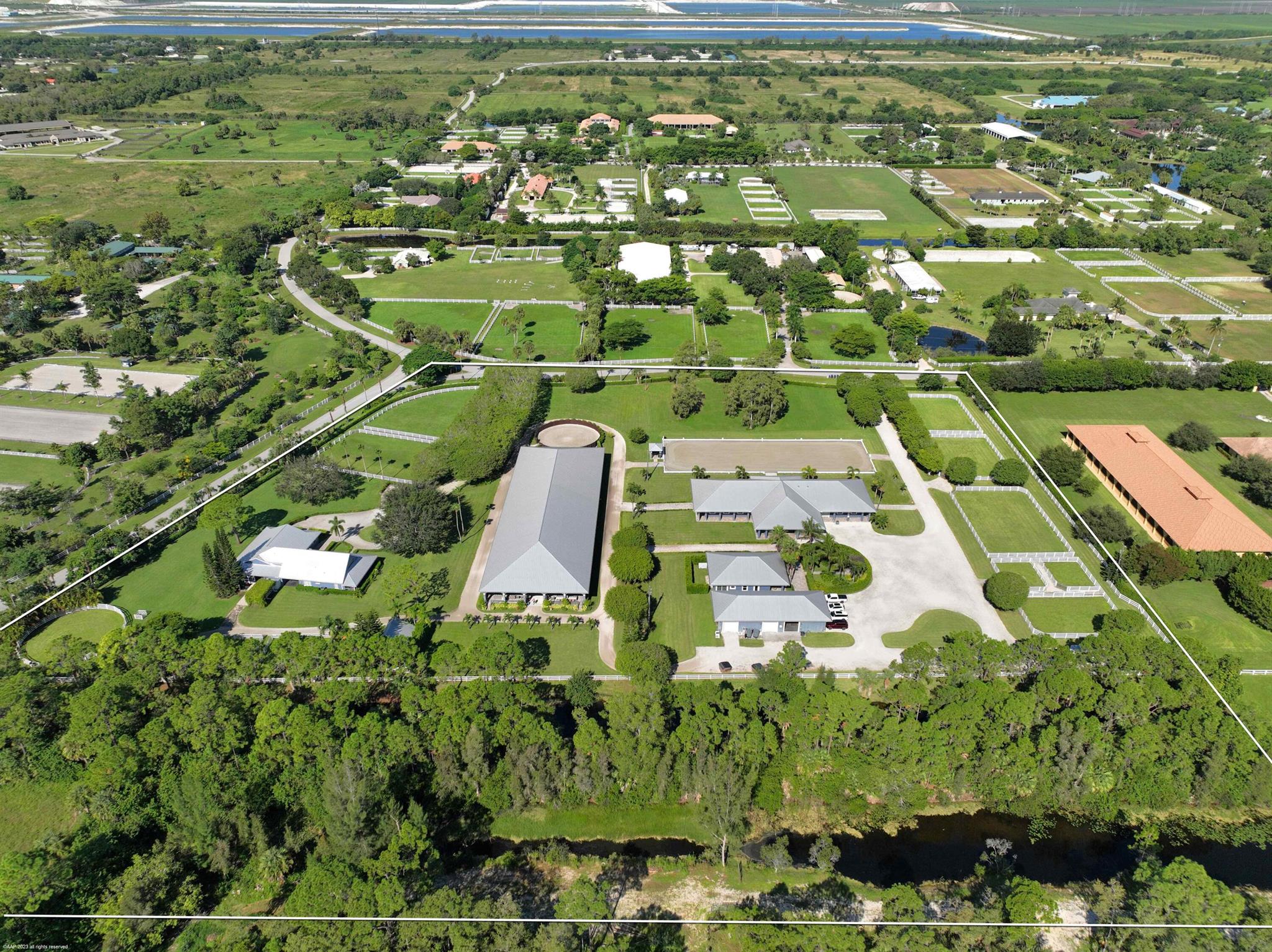 DEER RUN 2 - Residential