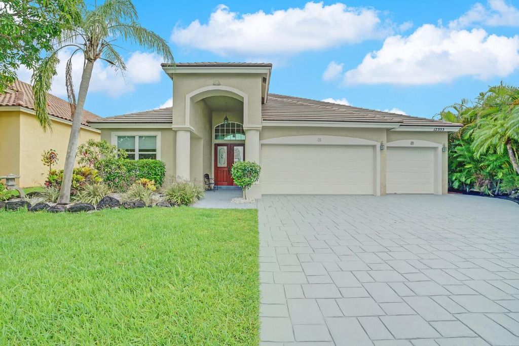Photo of 12355 Cascades Pointe Drive, Boca Raton, FL 33428 (MLS # R11004378)