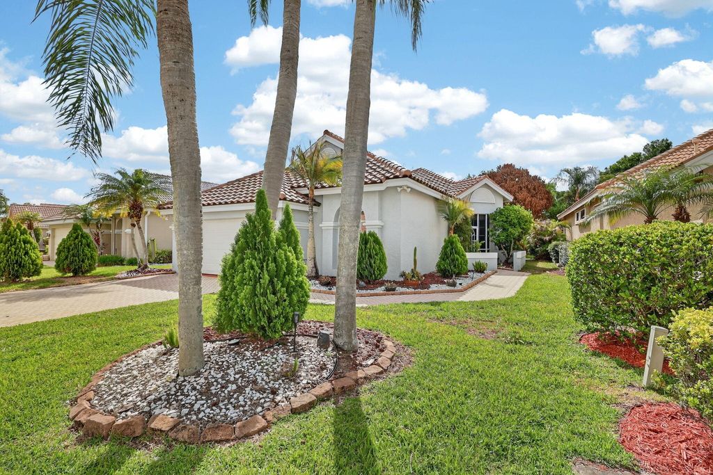 Photo of 416 SW Horseshoe Bay, Port Saint Lucie, FL 34986 (MLS # B26013864)