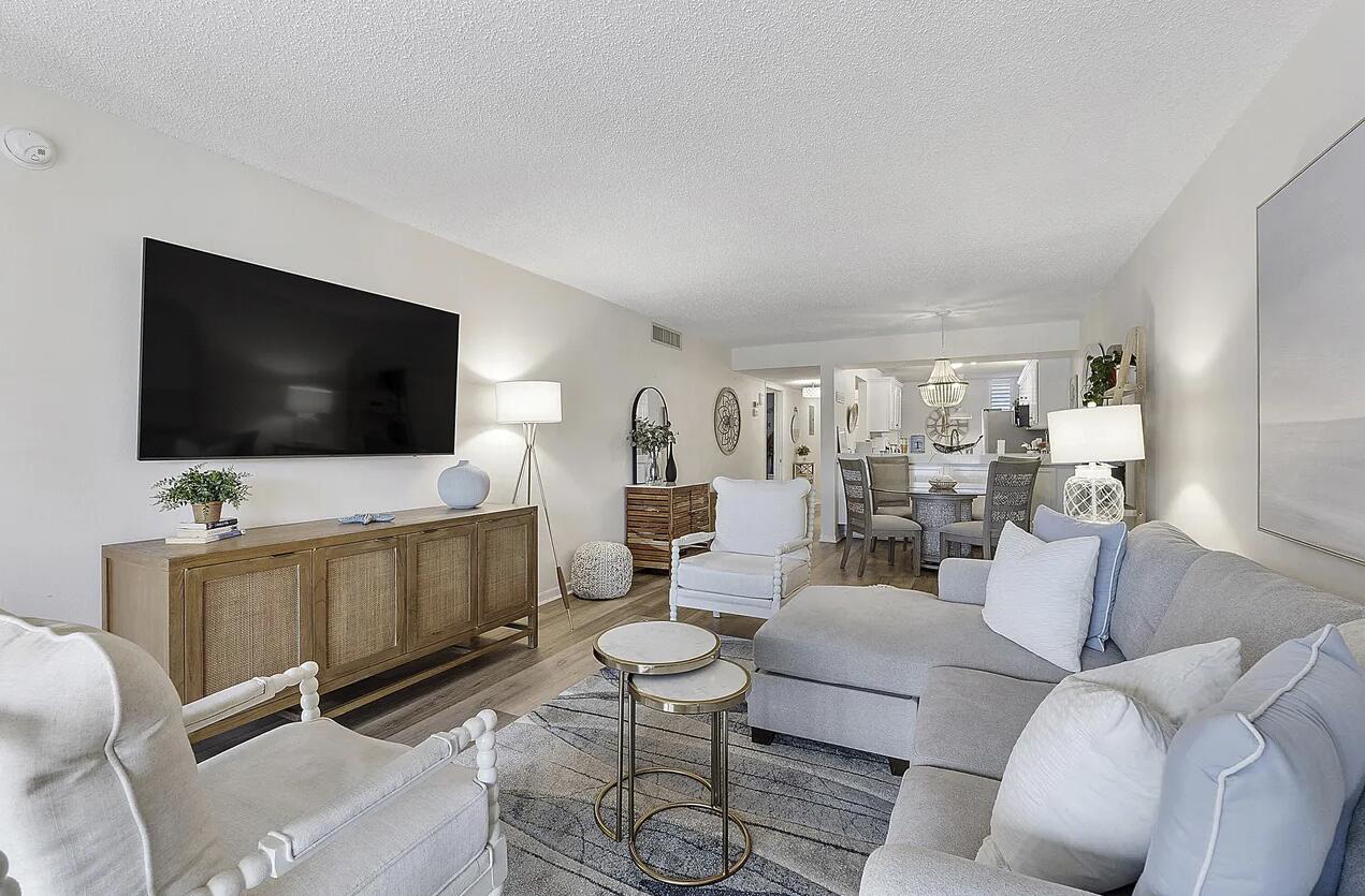 CORAL GATE II CONDO - Residential