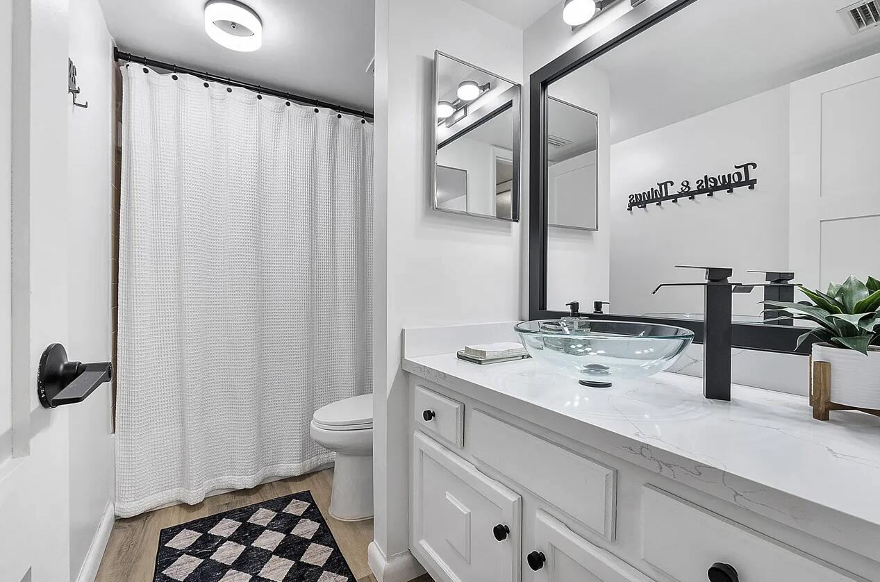 CORAL GATE II CONDO - Residential