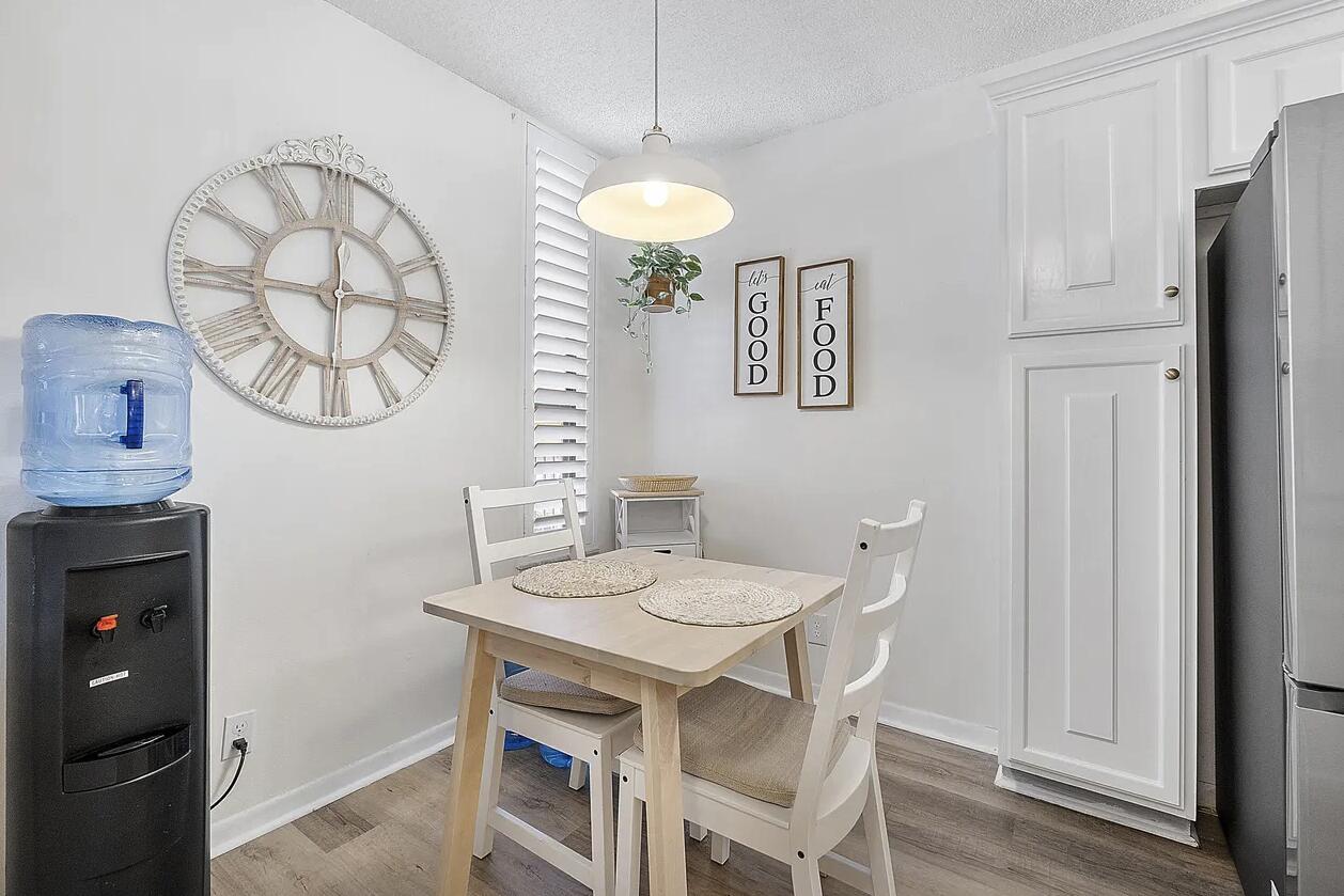 CORAL GATE II CONDO - Residential