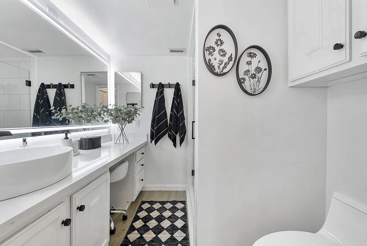 CORAL GATE II CONDO - Residential