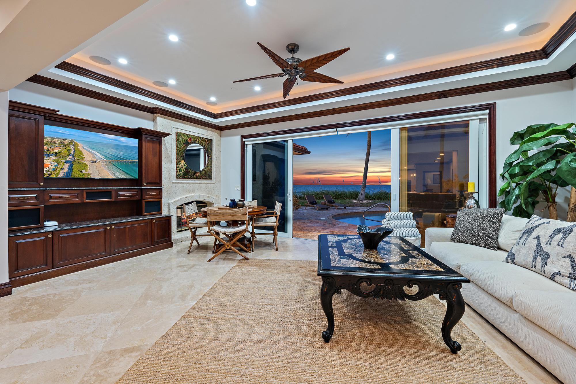 BLOWING ROCKS - Residential