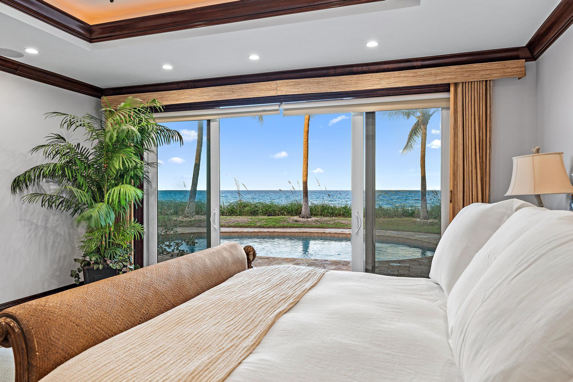 BLOWING ROCKS - Residential