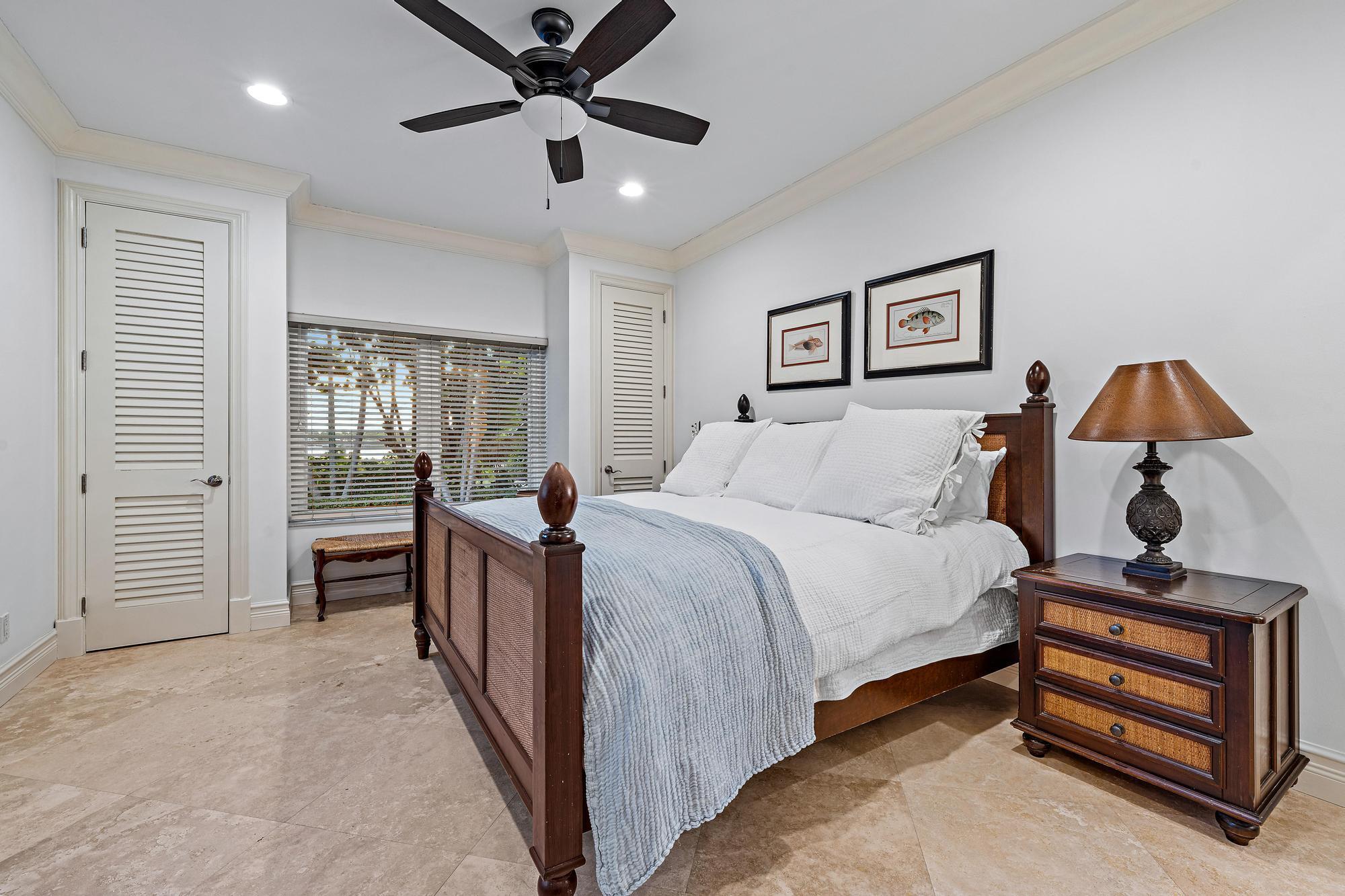 BLOWING ROCKS - Residential