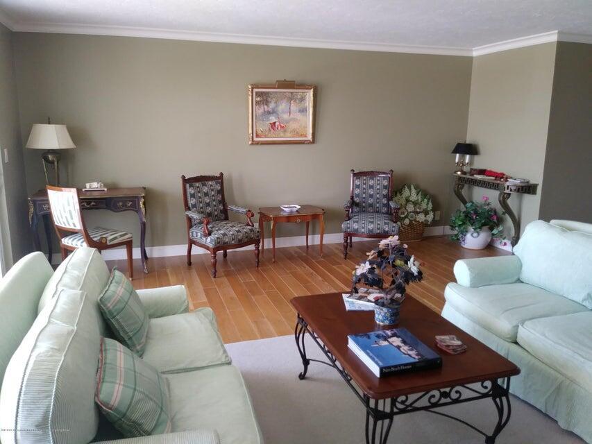 EVERGLADES PLAZA CONDO - Residential Lease