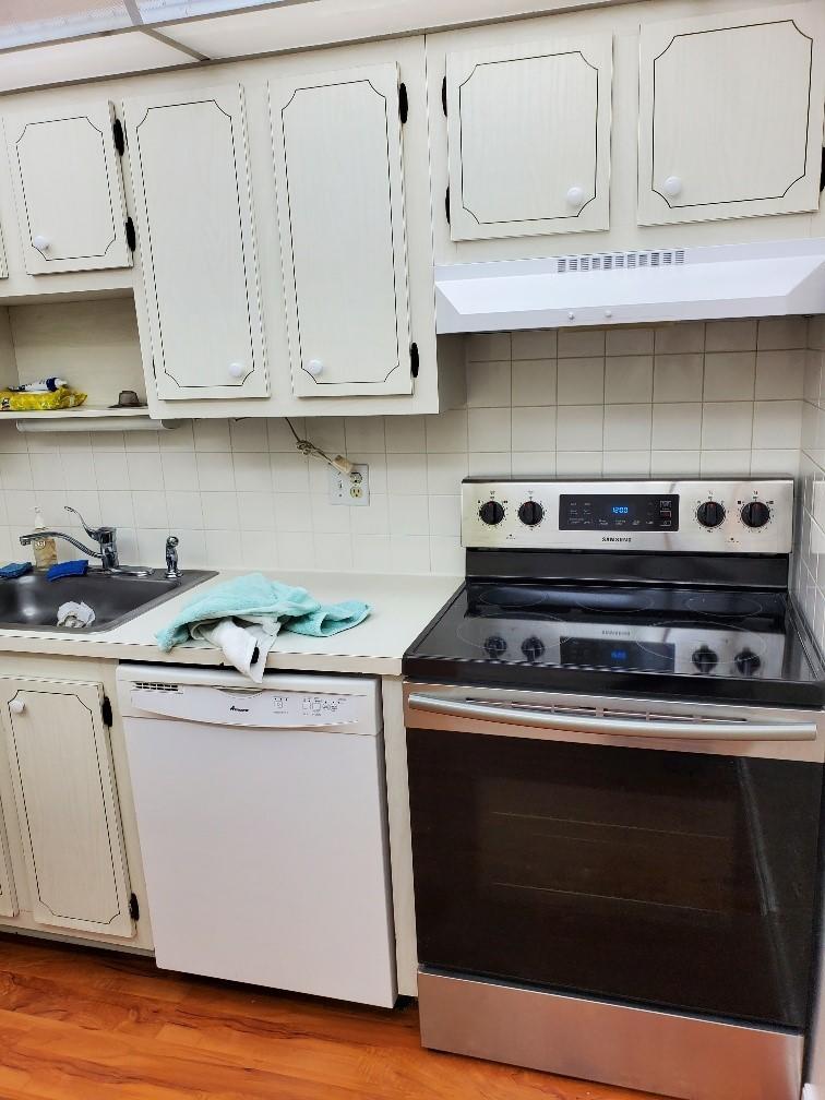 ORIOLE GOLF & TENNIS CLUB - Residential Lease