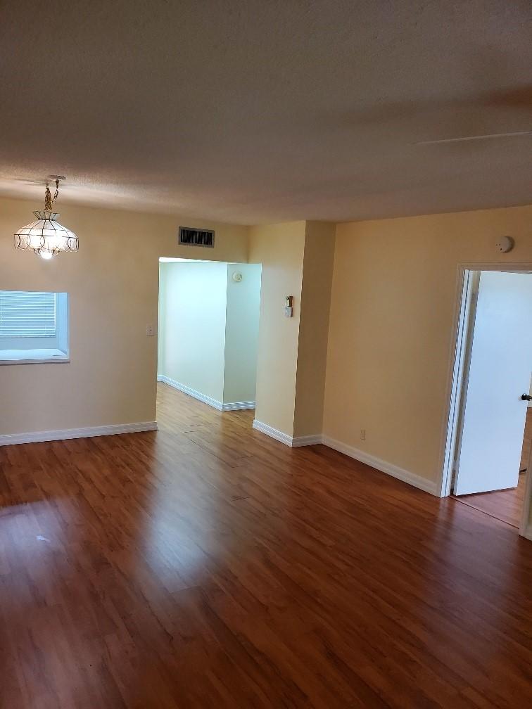 ORIOLE GOLF & TENNIS CLUB - Residential Lease