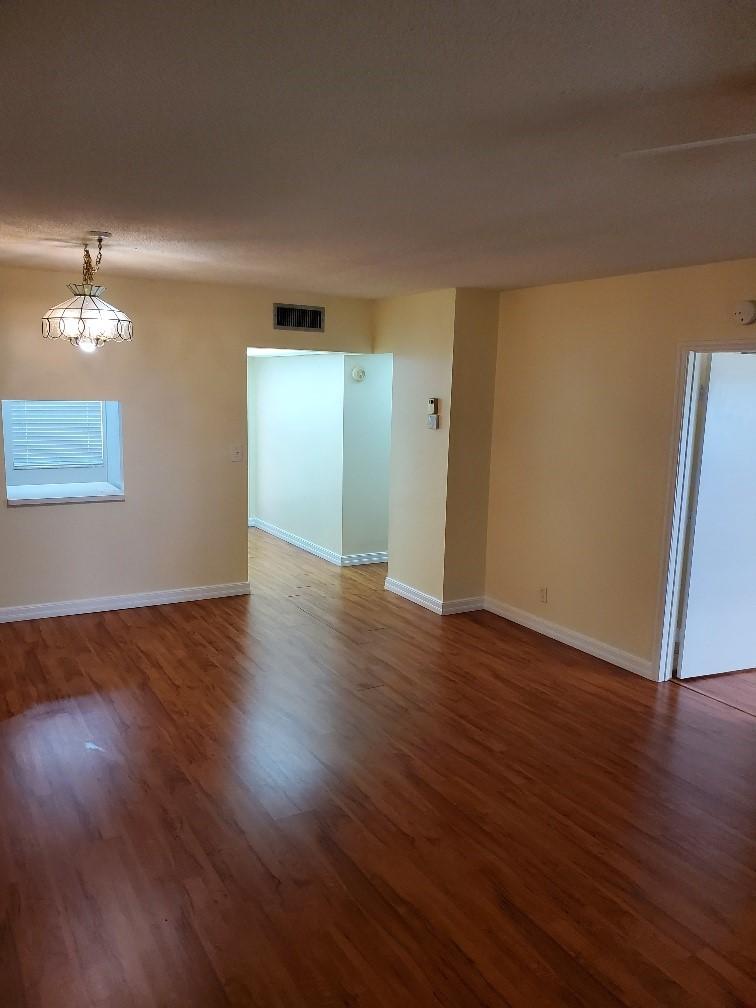 ORIOLE GOLF & TENNIS CLUB - Residential Lease