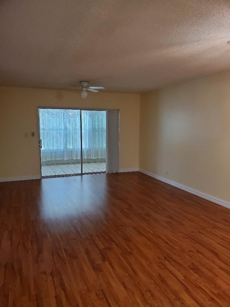 ORIOLE GOLF & TENNIS CLUB - Residential Lease