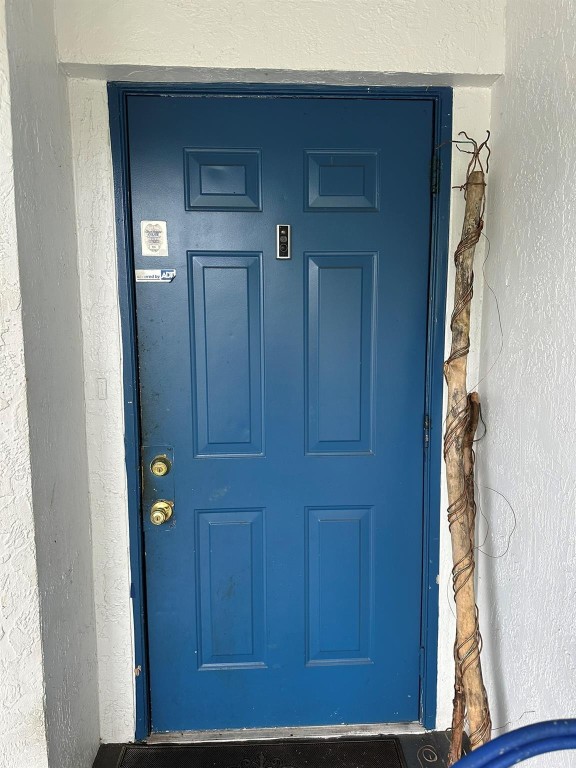 TOWNHOMES OF CAPRI ISLES - Residential