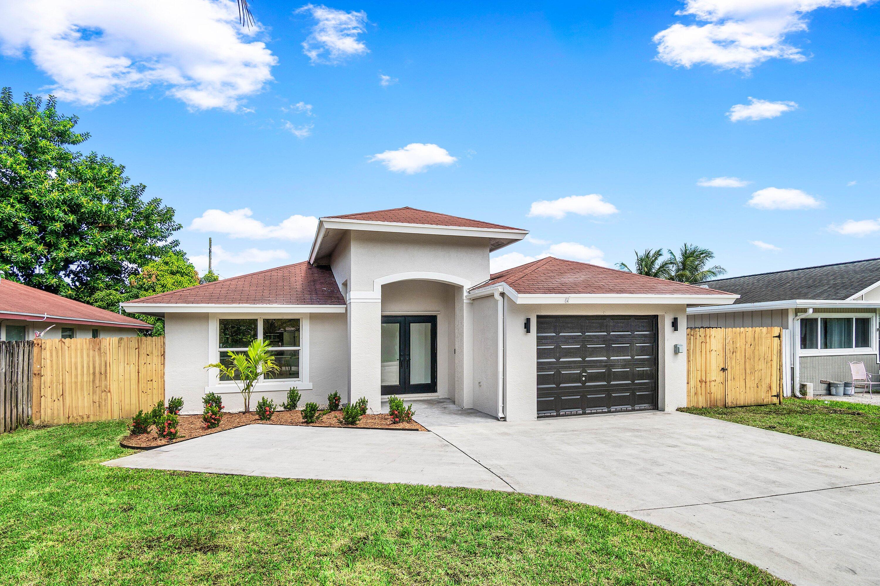 Properties | Stephanie Kaufman 4879 LINCOLN Road