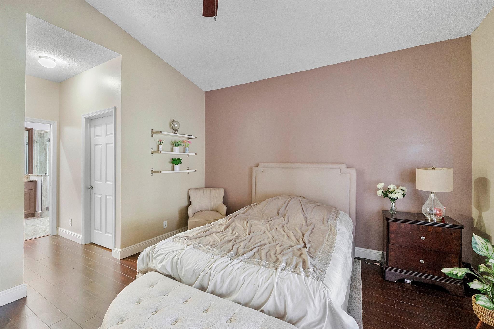 Cocobay 160-6 B - Residential