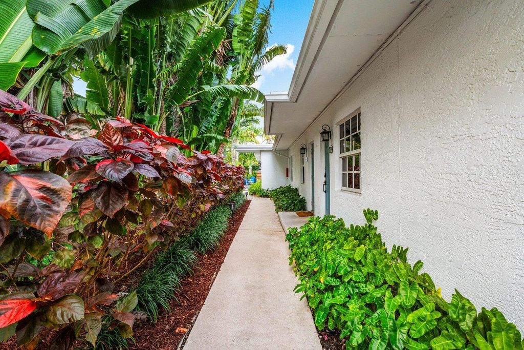 Photo of 615 NE 9th Avenue #51, Fort Lauderdale, FL 33304 (MLS # B26030465)