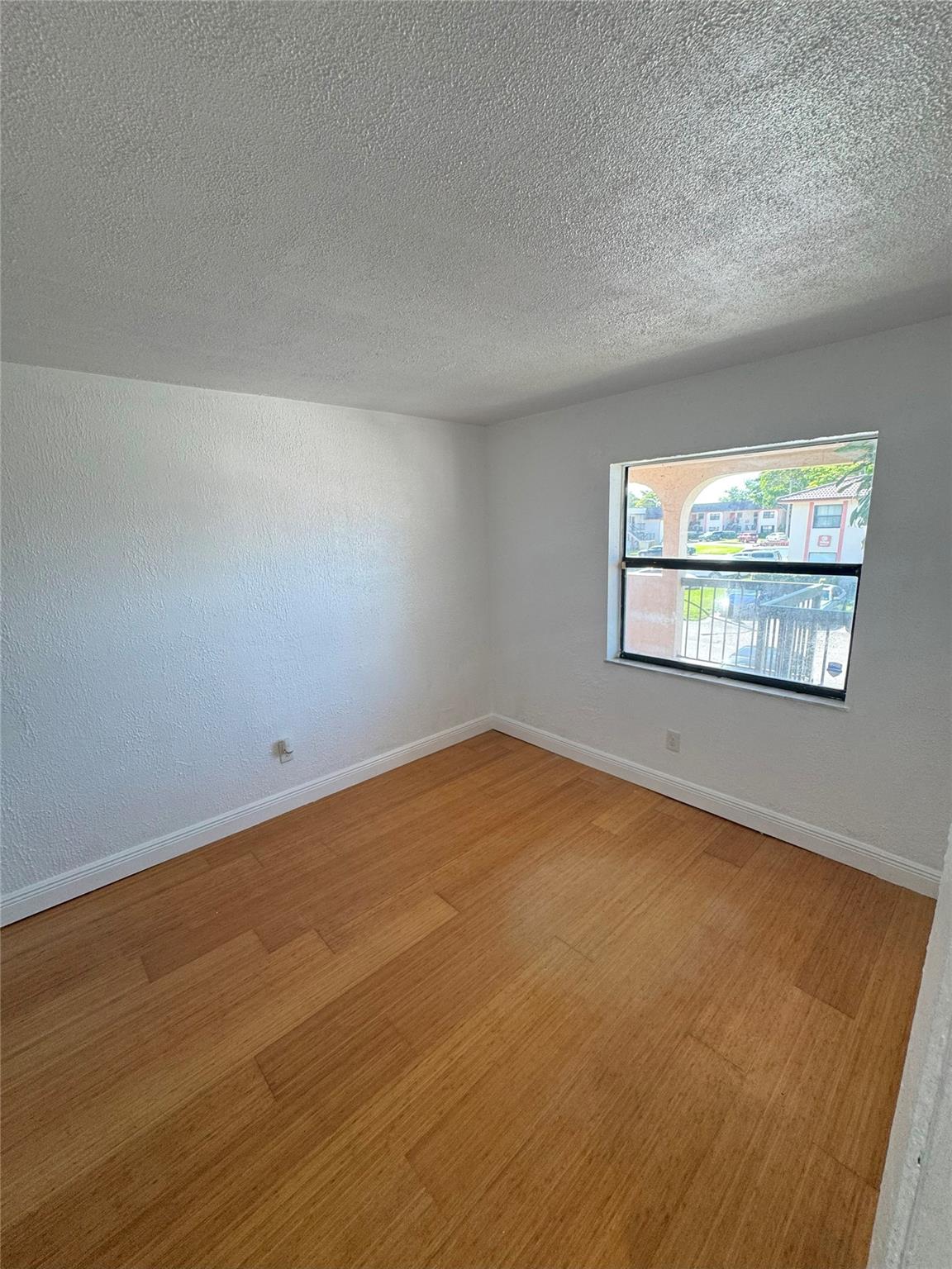 Monterey Condominum - Residential