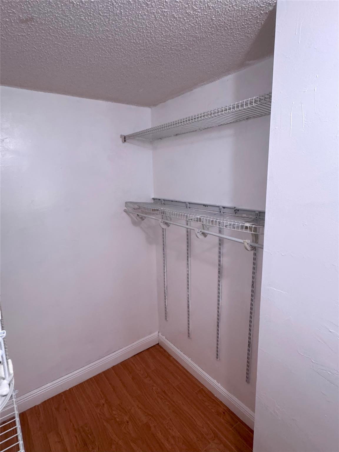 Monterey Condominum - Residential