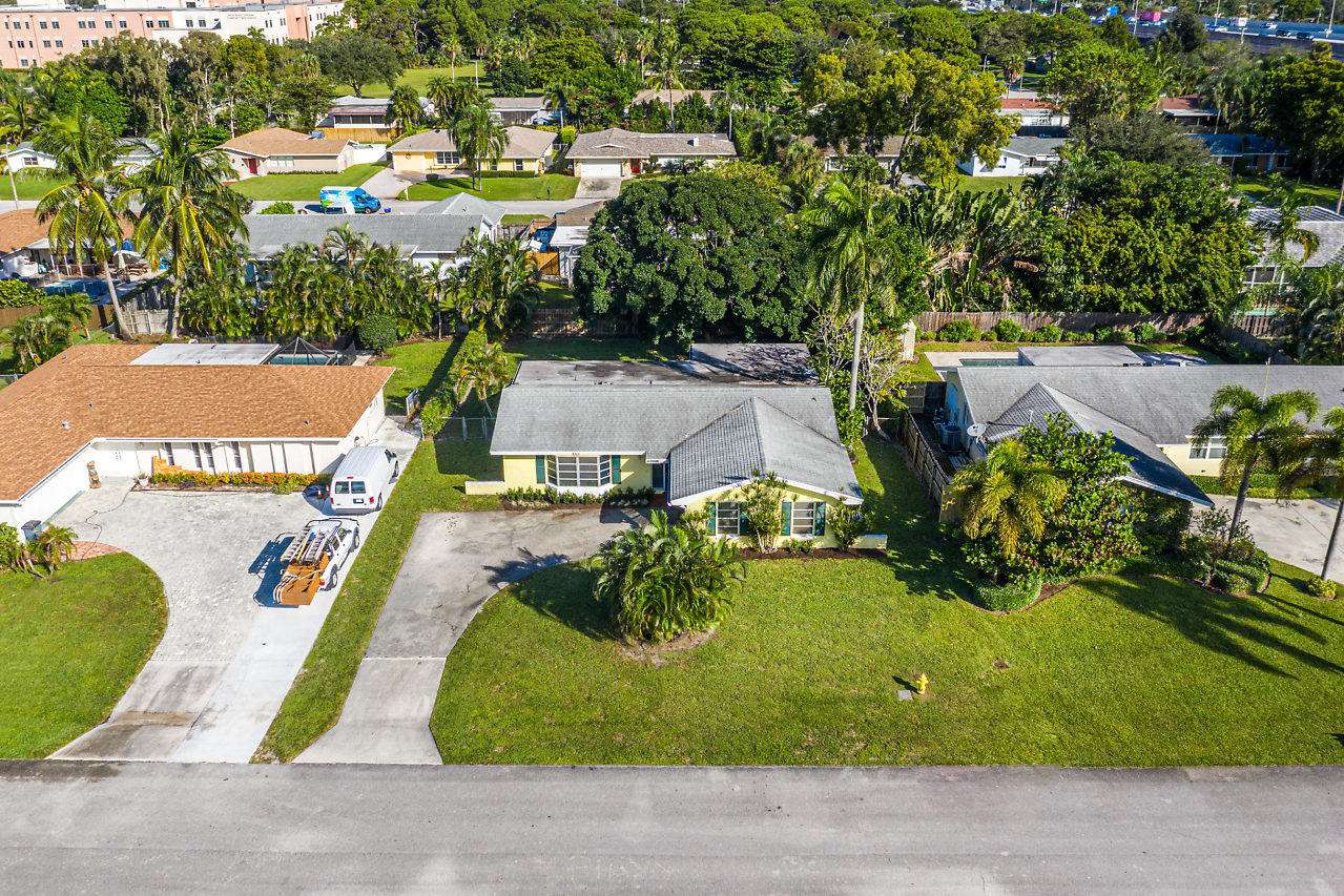 PALM BEACH GARDENS  Plat 6 - Residential