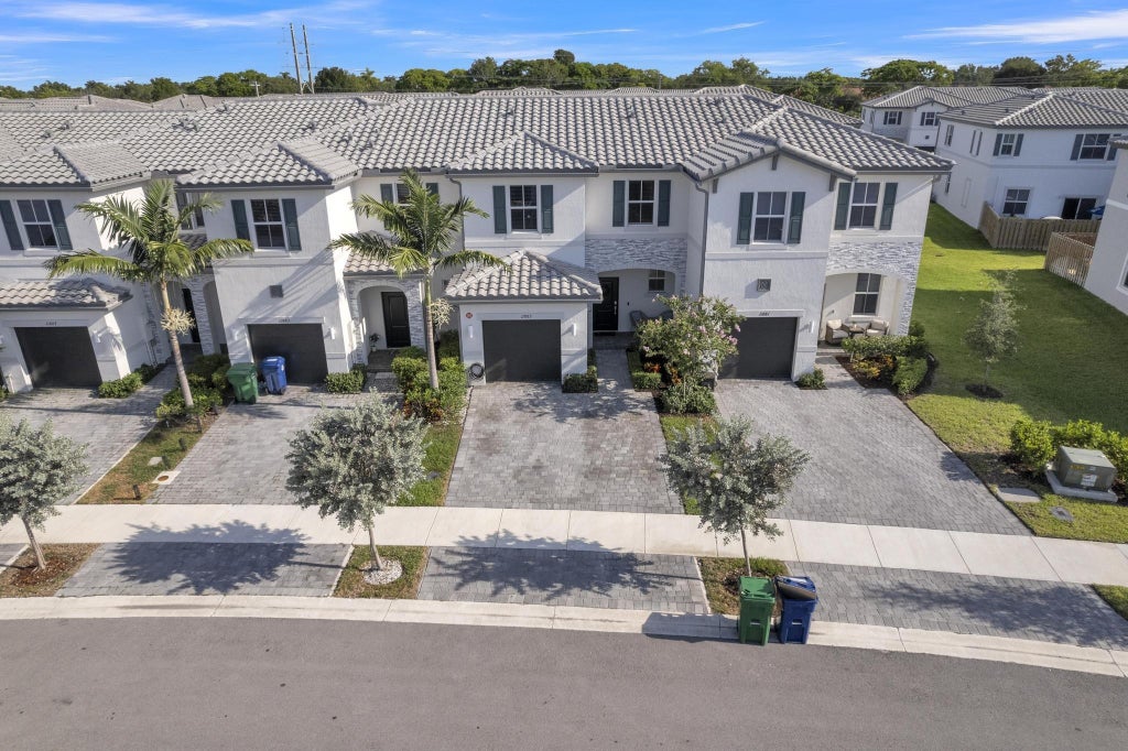 Photo of 11881 NW 46th Street, Coral Springs, FL 33076 (MLS # F10545168)