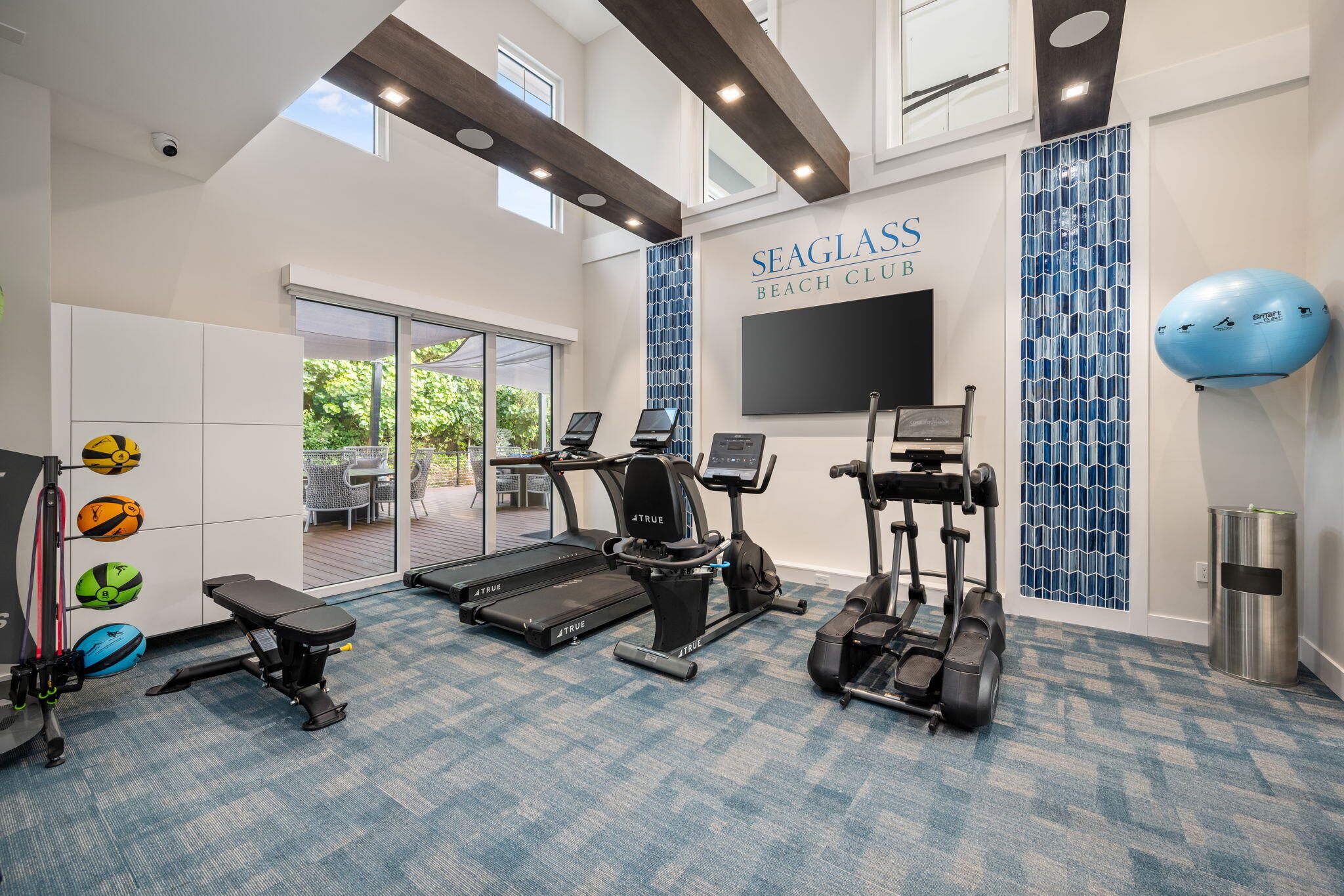 SEAGLASS P. D. - Residential