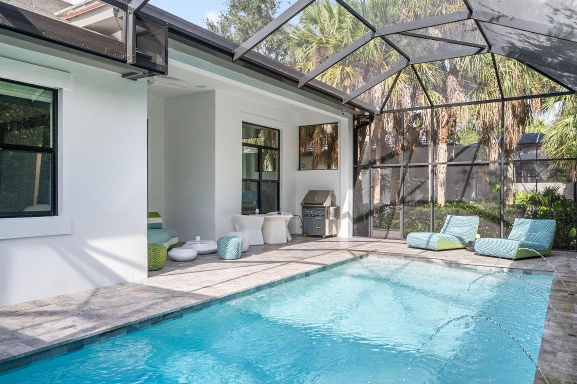 SEAGLASS P. D. - Residential