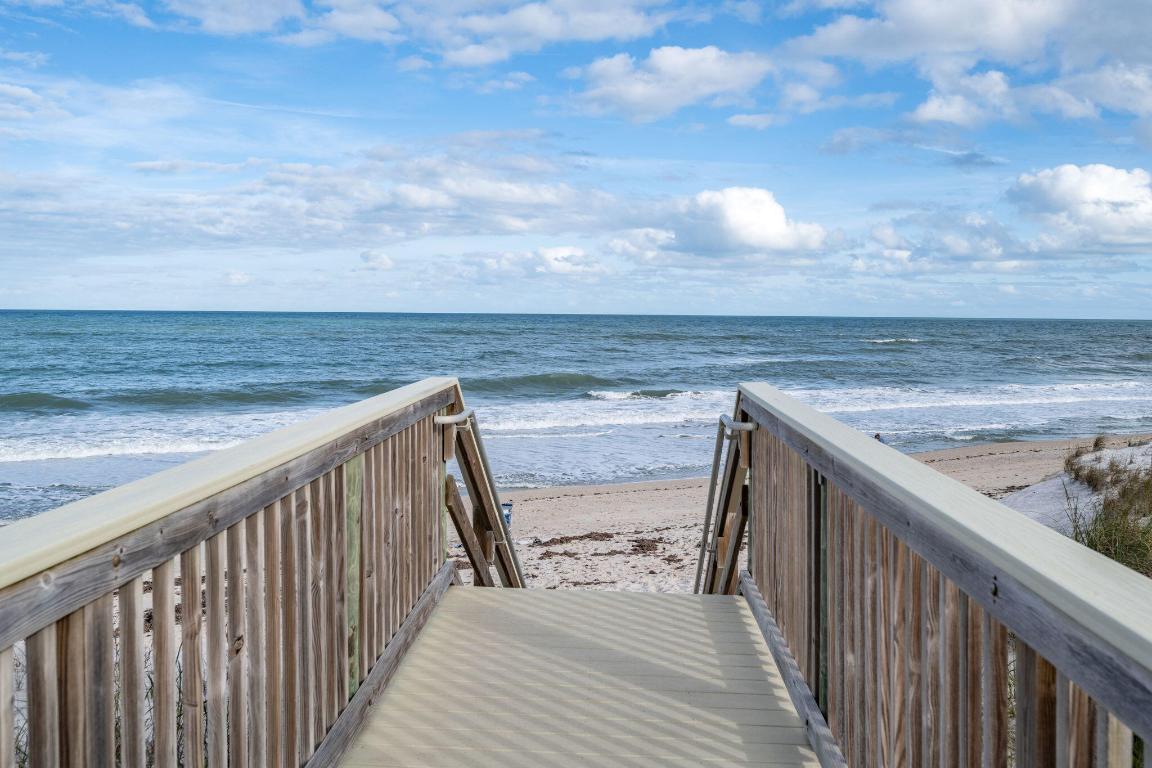 SEAGLASS P. D. - Residential