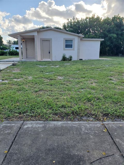 A home in Deerfield Beach